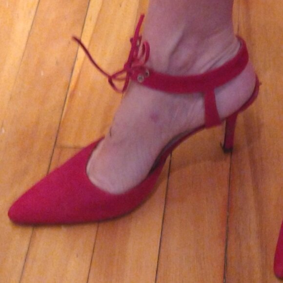 Anne Klein red velvet lace up shoes - Picture 2 of 5